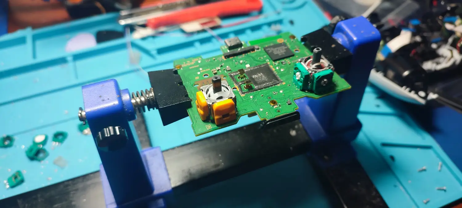 Servicio de reparacion controles playstation 5 - HMNET Argentina