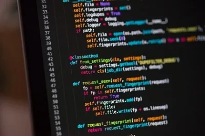 Desarrollo de software a medida aplicaciones web automatización Python Django