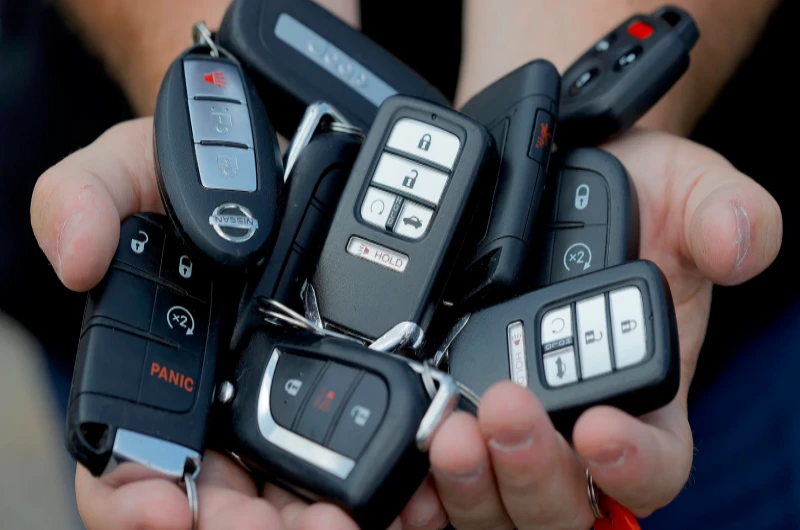 Reparación llaves controles remotos autos alarmas